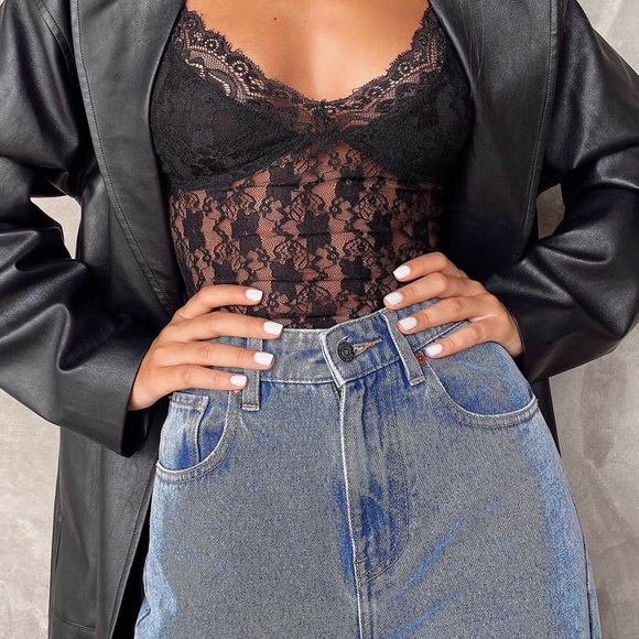 Motel Rocks Tops - MOTEL ROCKS Yenika Crop Top in Black Lace